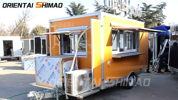 Скільки ви знаєте про харчові трейлери?