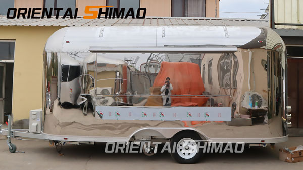 Східний фуд-трейлер shimao-airstream